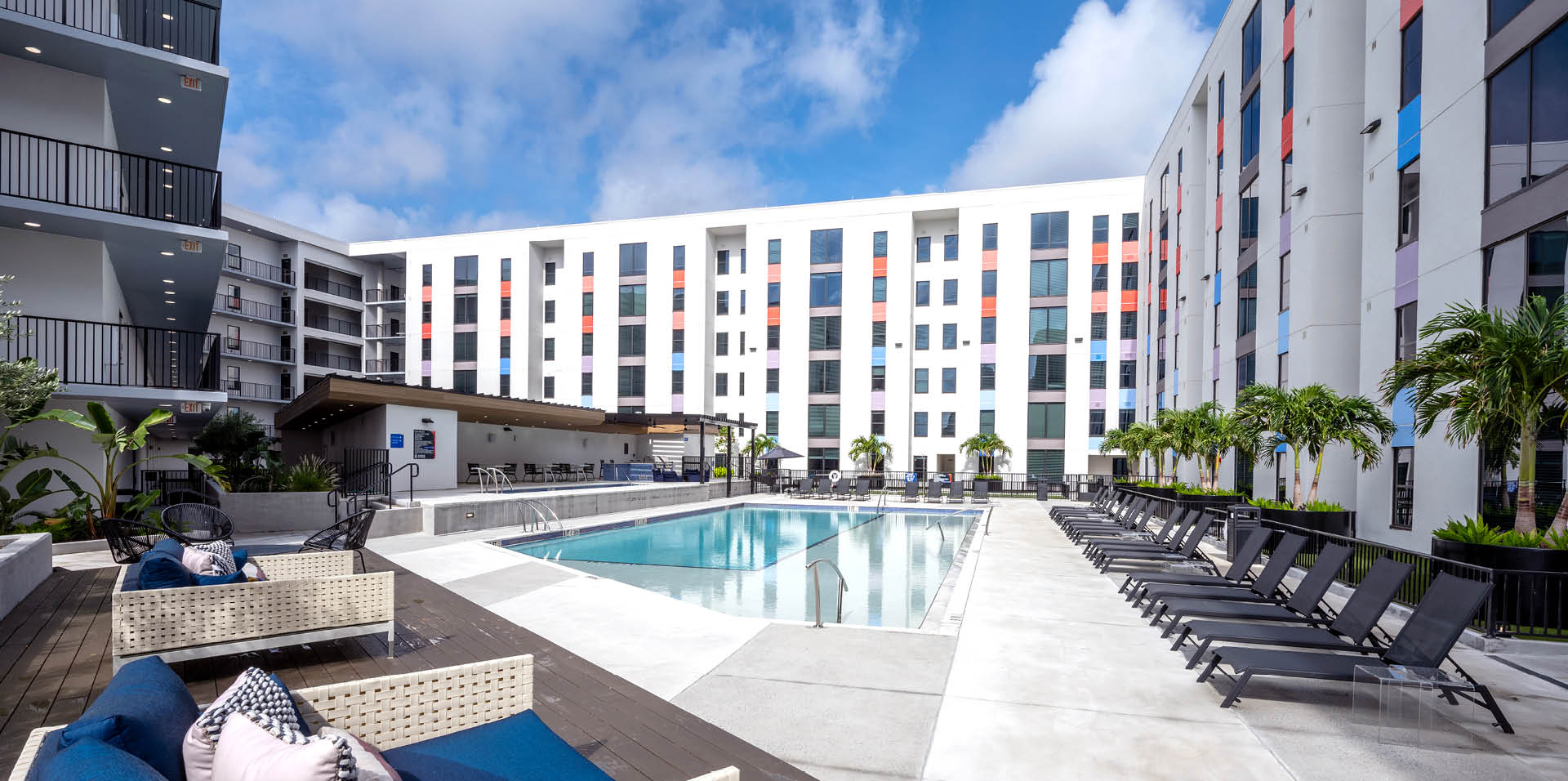 Apella on Newport Student Housing